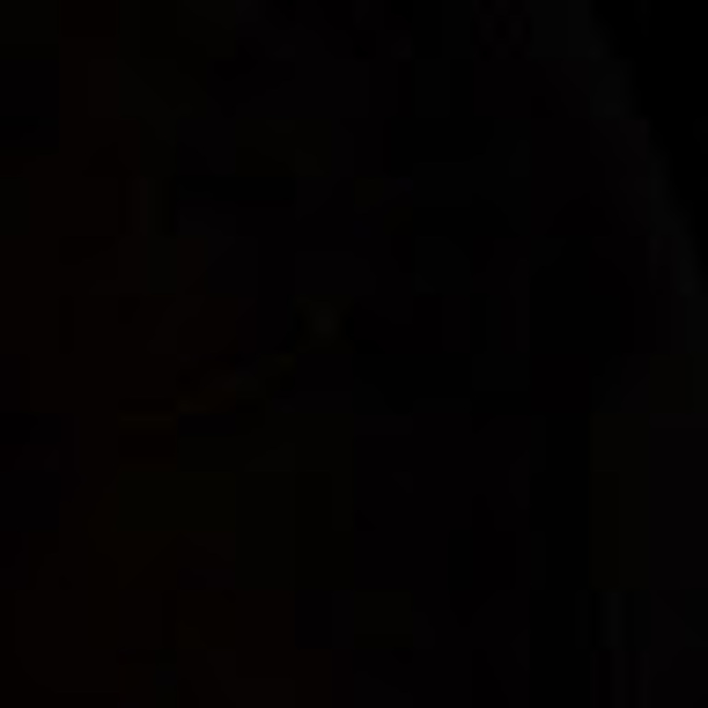 Meet your Posher, Yara